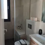 شقة Mele