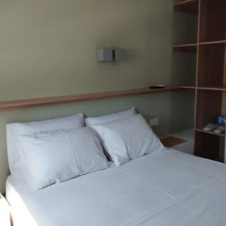 Mele Apartment *